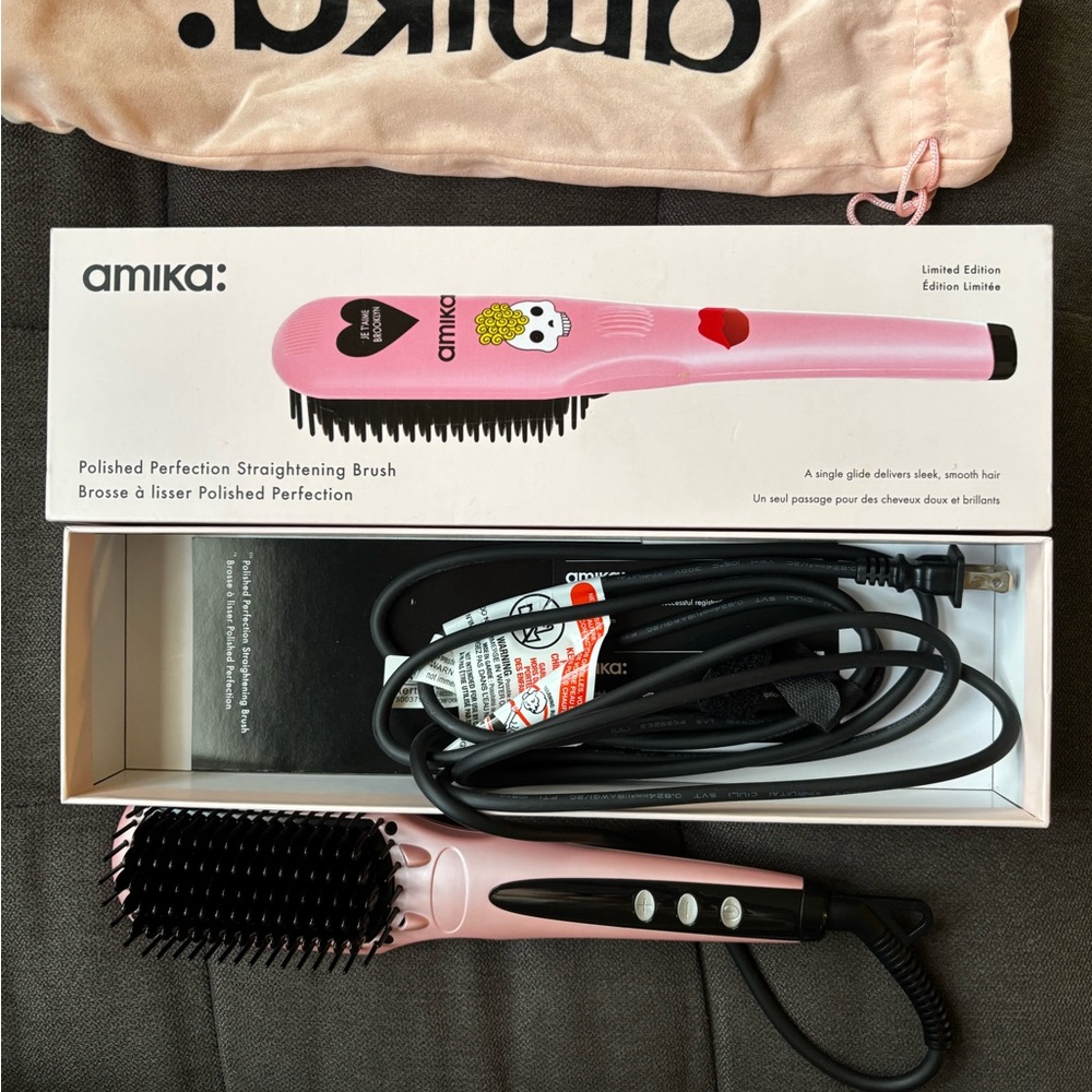 Amika Limited Edition Pink Straightening Brush